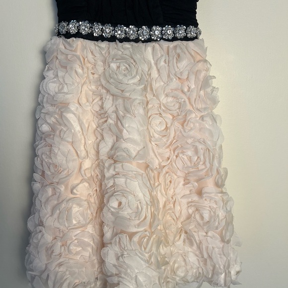 qep Kids Girl Applique Dress 11 Gown Black Cream Rosette Embellished Rhinestone - Picture 6 of 15